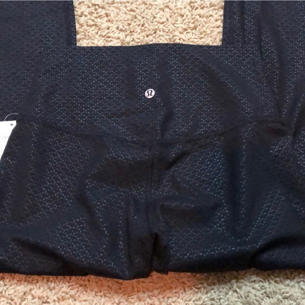 Align Pant II 25" Monochromic Black Emboss